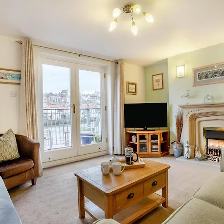 Semesterbostad 2 Bed In Oc-w794 Whitby