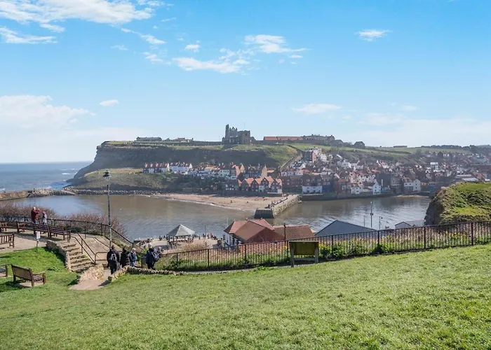 2 Bed In Oc-w794 Whitby